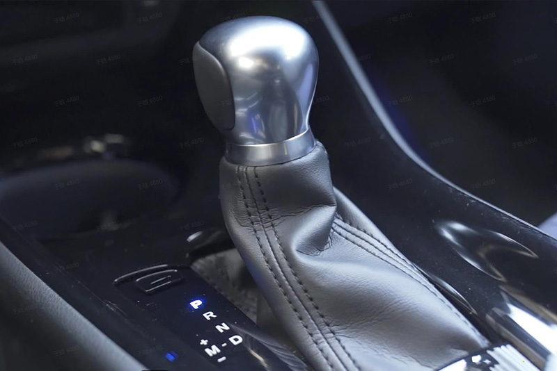 丰田c-hr领先配置,丰田C-HR测评视频