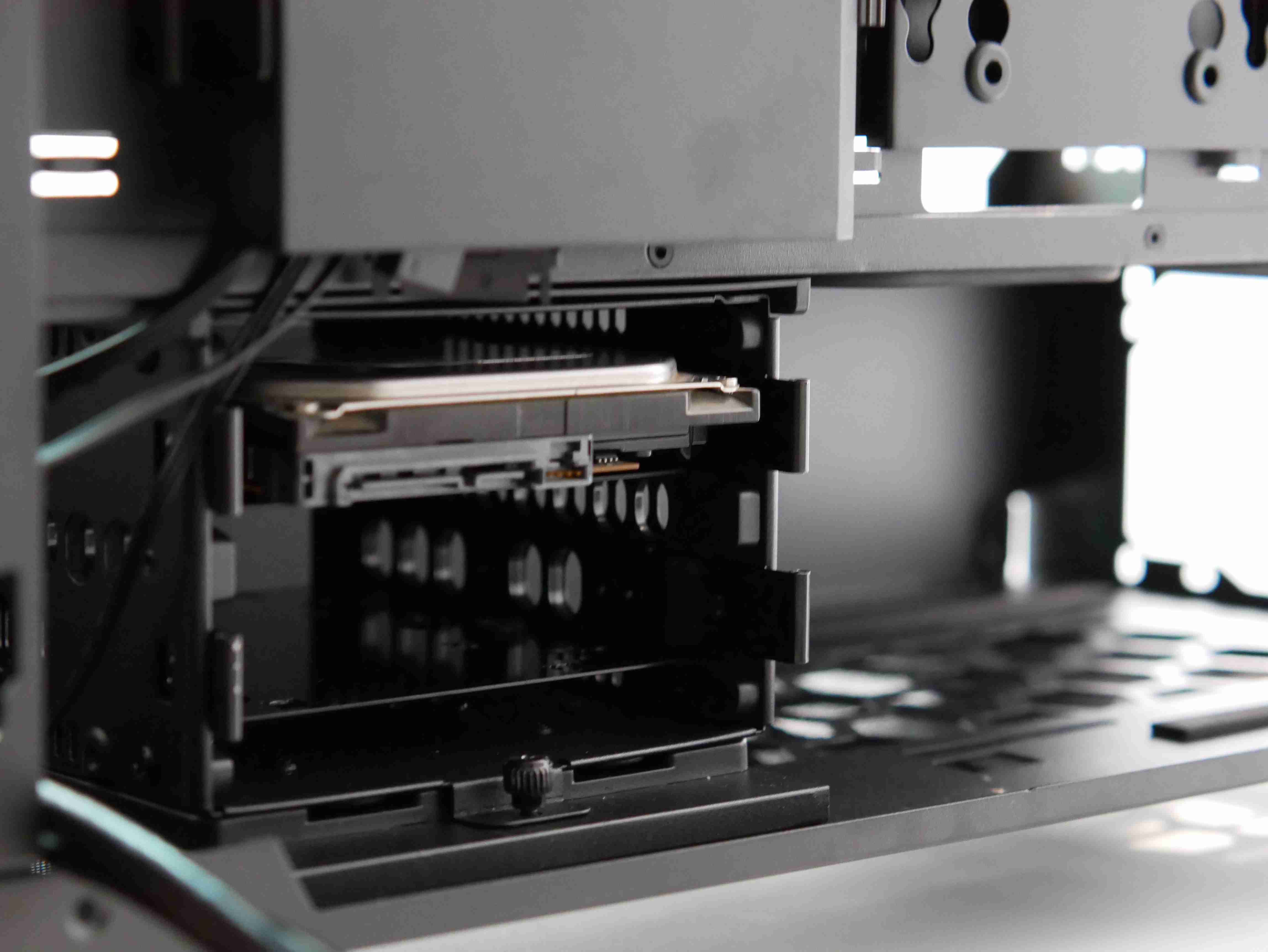 骨伽征服者机箱缺点,骨伽撕裂者机箱好不好