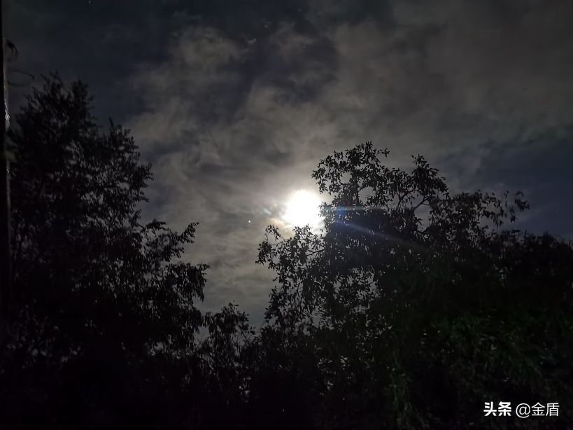 月是故乡圆原唱完整版,月是故乡圆歌曲