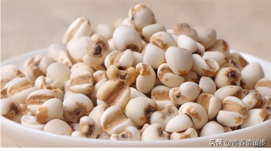 如何快速消除黑眼圈视频,如何快速消除黑眼圈泪沟