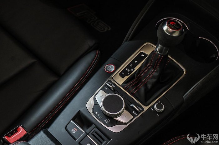 新款奥迪rs3实测,全新奥迪rs3到店测评