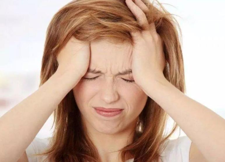 女人绝经了就真的老了吗,女人绝经后就老得很快是真的吗