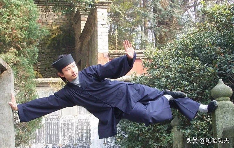 传说中轻功是如何练成的,传说中的轻功怎么练