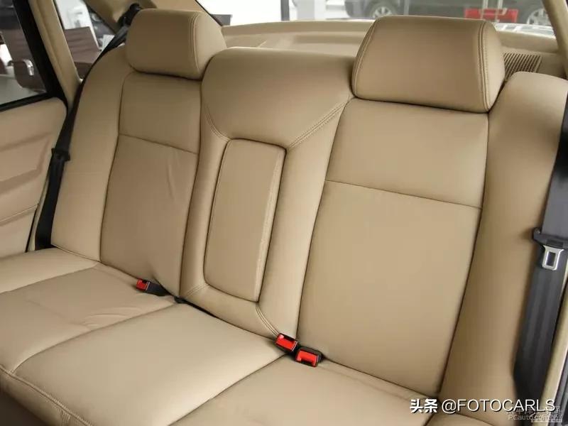 大众桑塔纳志俊1.8L实拍,当年性价比超高的B级车,你作何评价?