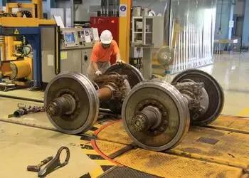 高铁轨道用的什么材料最多,高铁的材料有哪些