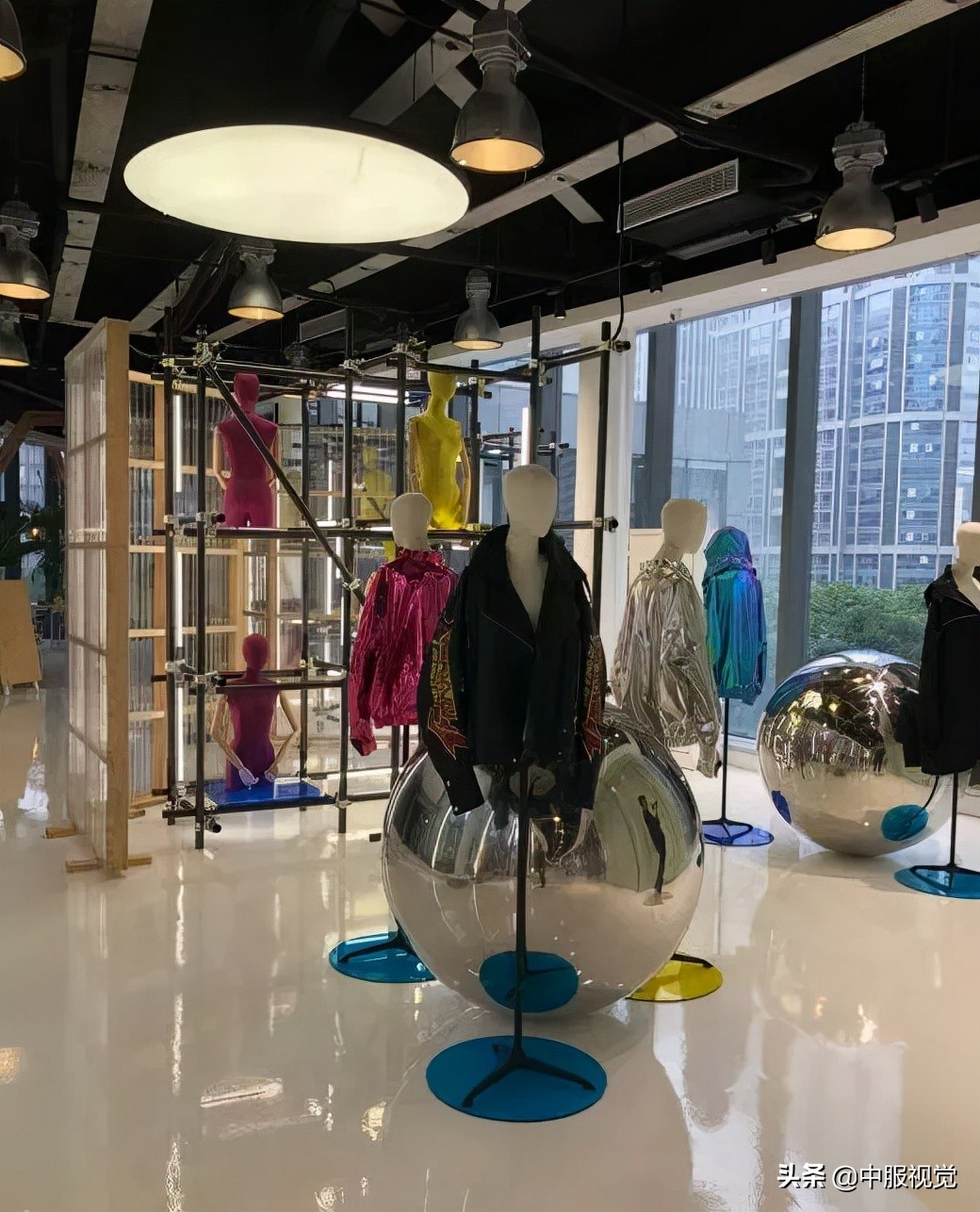 高品质广州买手集合店,广州最出名的买手店