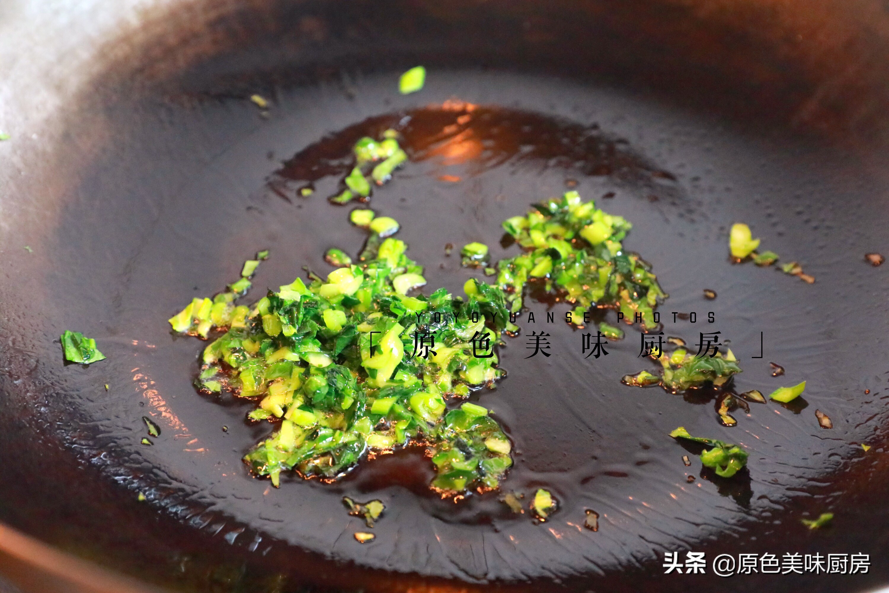 怎么做炒年糕又简单又好吃呢,最简单的家常炒年糕做法