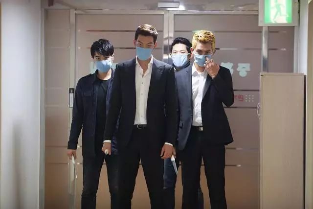 超好看的15部韩国黑帮电影,韩国高分黑帮电影热血男儿在线