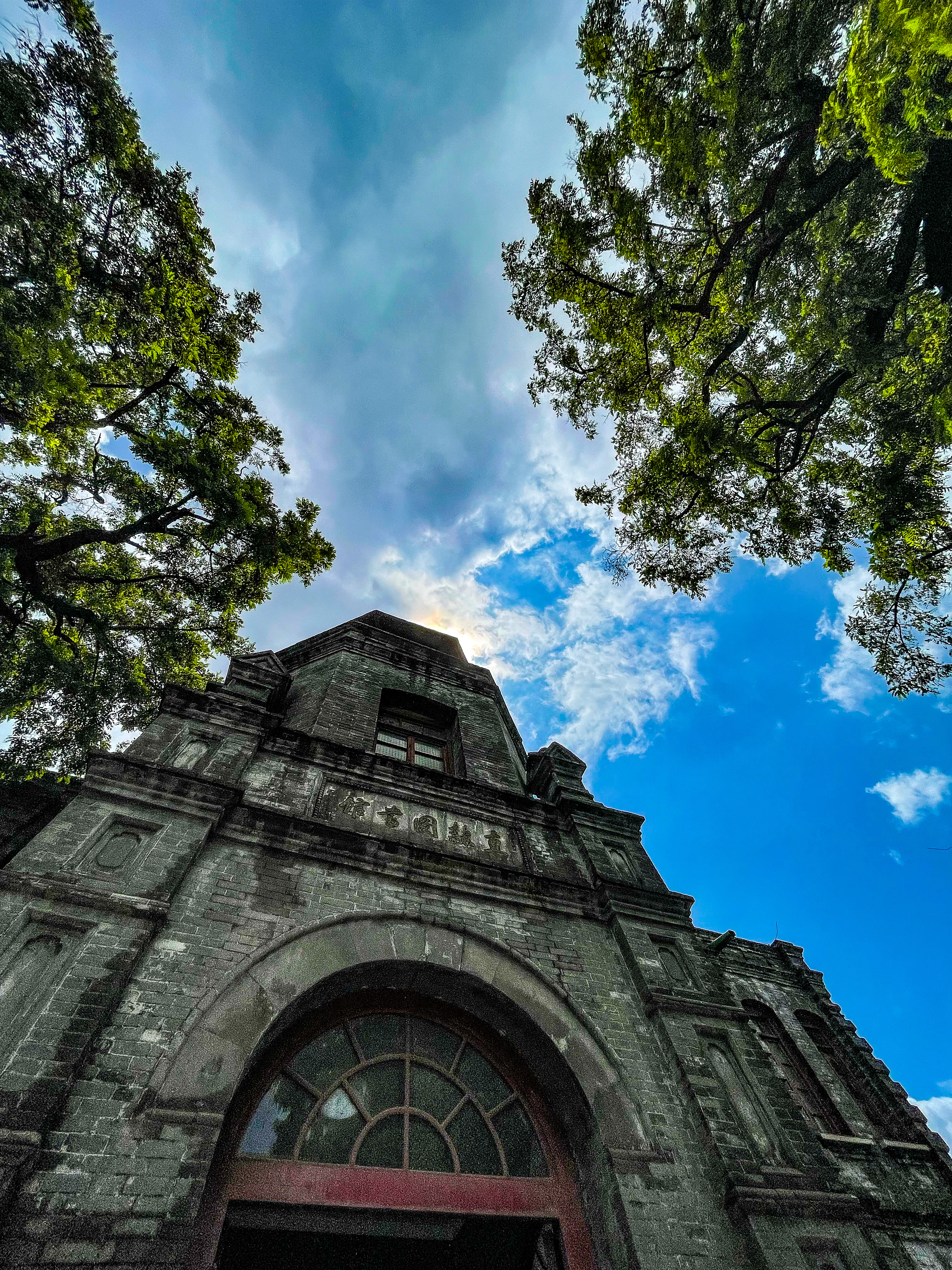 保定市古莲花池夜景,保定古莲花池美照