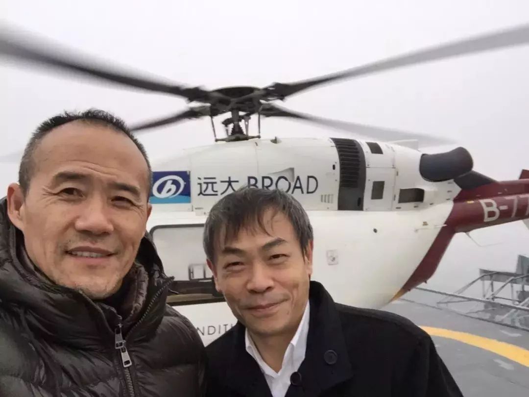 空调界第一狂人,基建狂魔中国首创空中造楼机