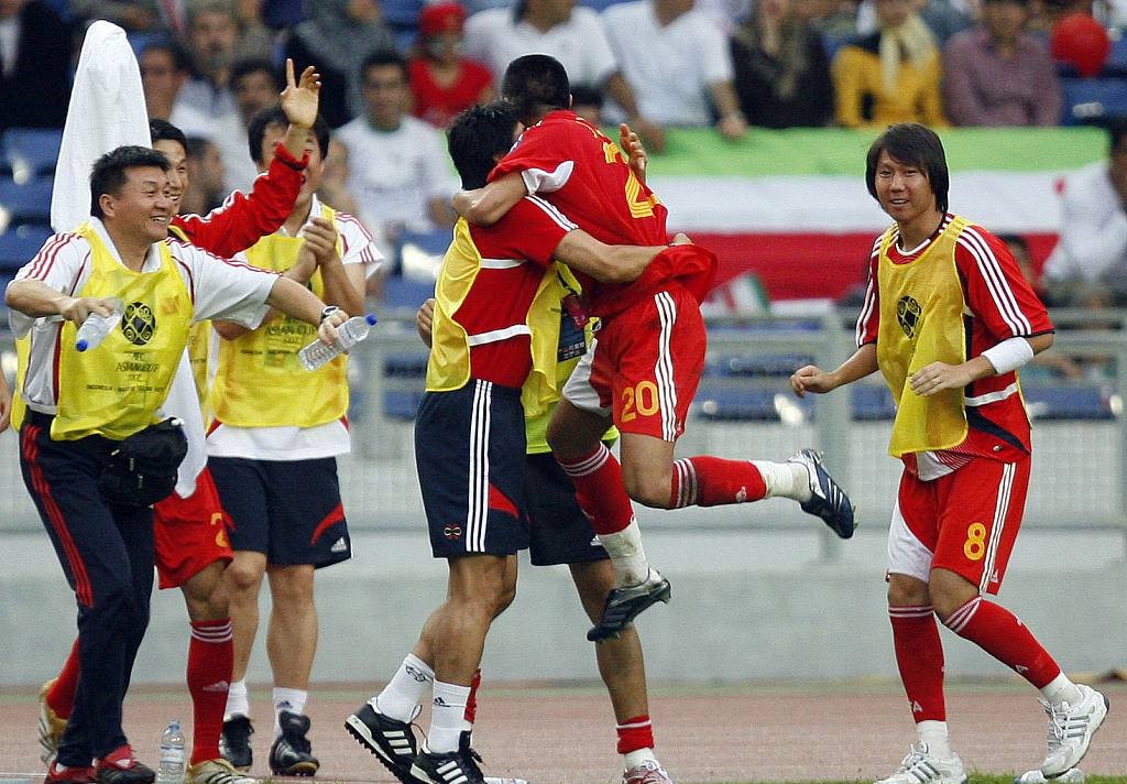 毛剑卿踢过前锋么,毛剑卿谈最佳前锋