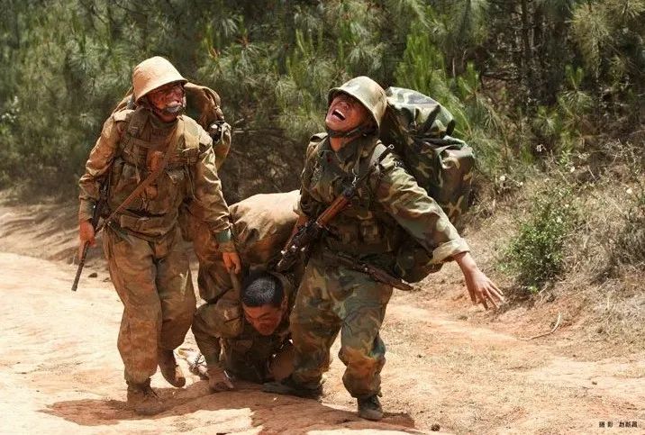 段奕宏王宝强士兵突击经典台词,段奕宏和王宝强士兵突击高燃混剪