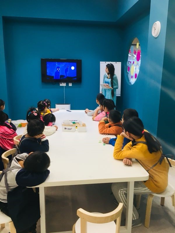 优思创意美术教育,优思创意美术体验课