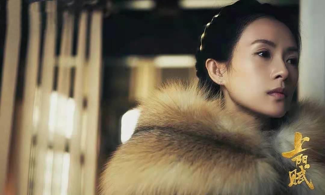 这部披着权谋大戏外衣的剧，依旧摆脱不了十足的玛丽苏剧情