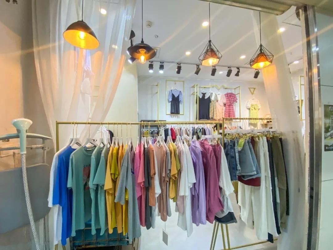 霞山外贸纺织城、服装城618狂欢节,消费满58元抽奖,100%中奖