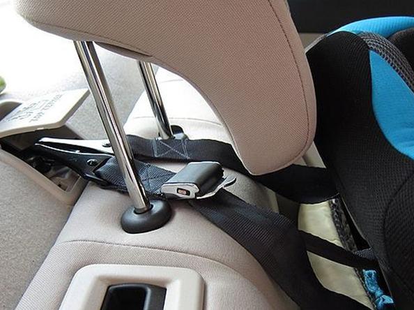 安全座椅连接带怎么安装,安全座椅的连接方式