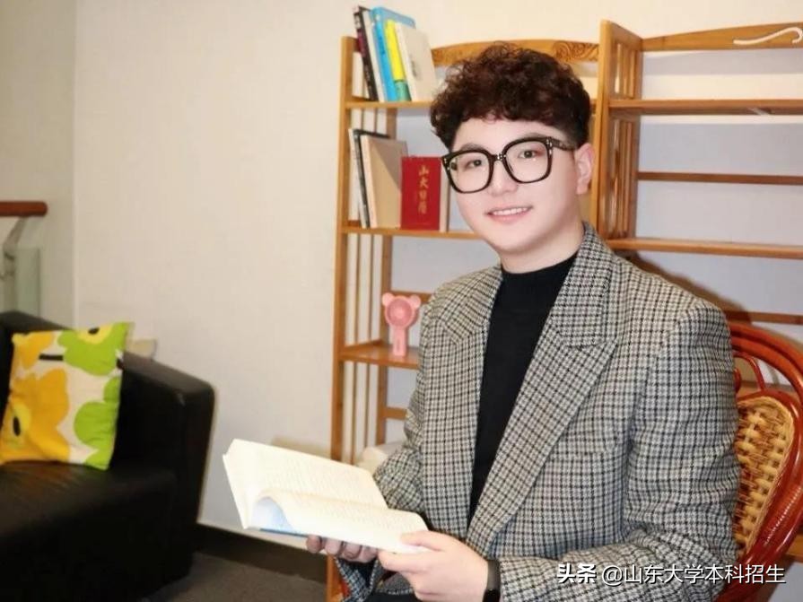 跨界探索知识，创业经历丰富！这个校园博主成功诠释青年力量