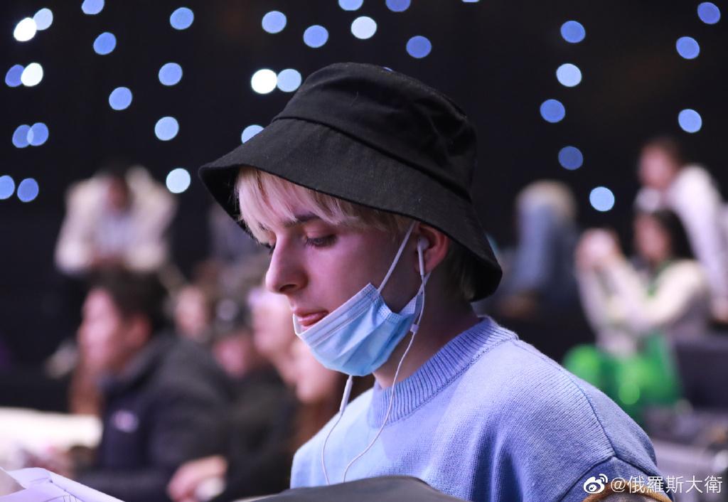 清华研究生毕业当歌手,清华学生参加唱歌选秀