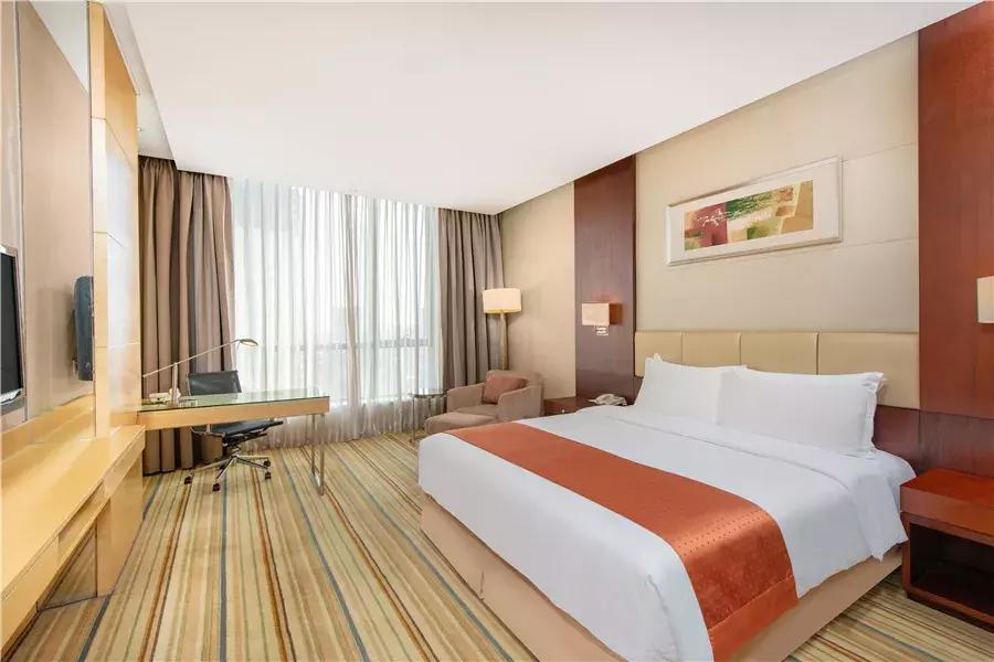 鑻忓窞鐪嬫ū鑺辩殑閰掑簵,鑻忓窞鐪嬫ū鑺变綇鍝釜閰掑簵