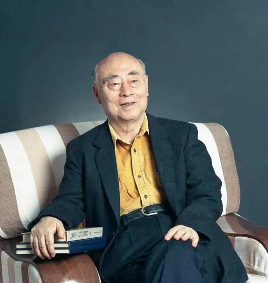 1999年两弹一星勋章获得者视频,1999年被授予两弹功勋奖章