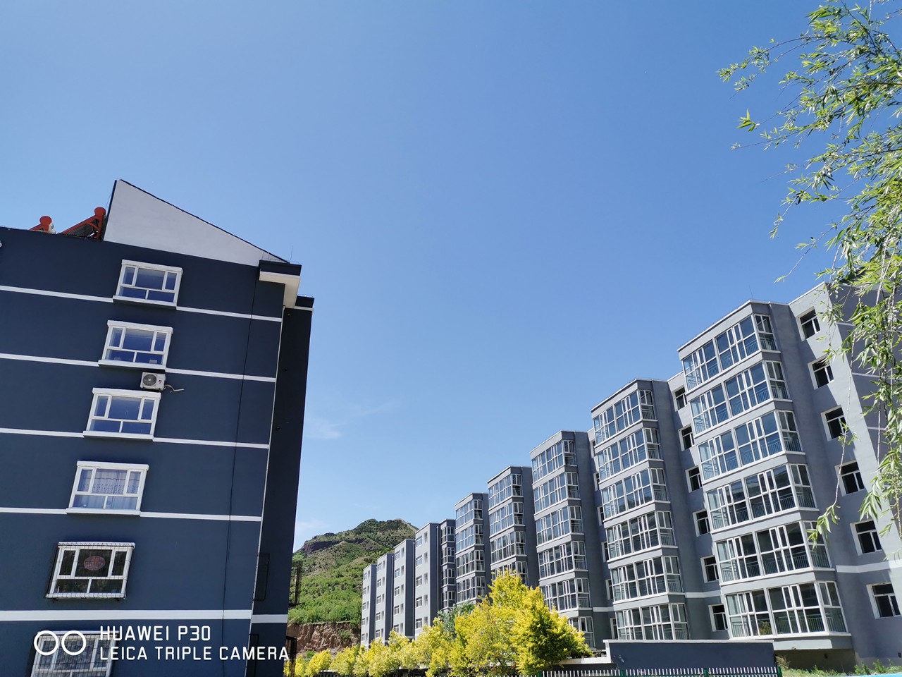 华为P30上手体验精致和价格真不能权衡一下吗？