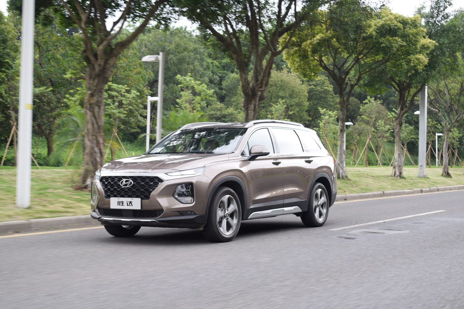 值得买的韩系suv全新胜达,第四代全新胜达六座试驾