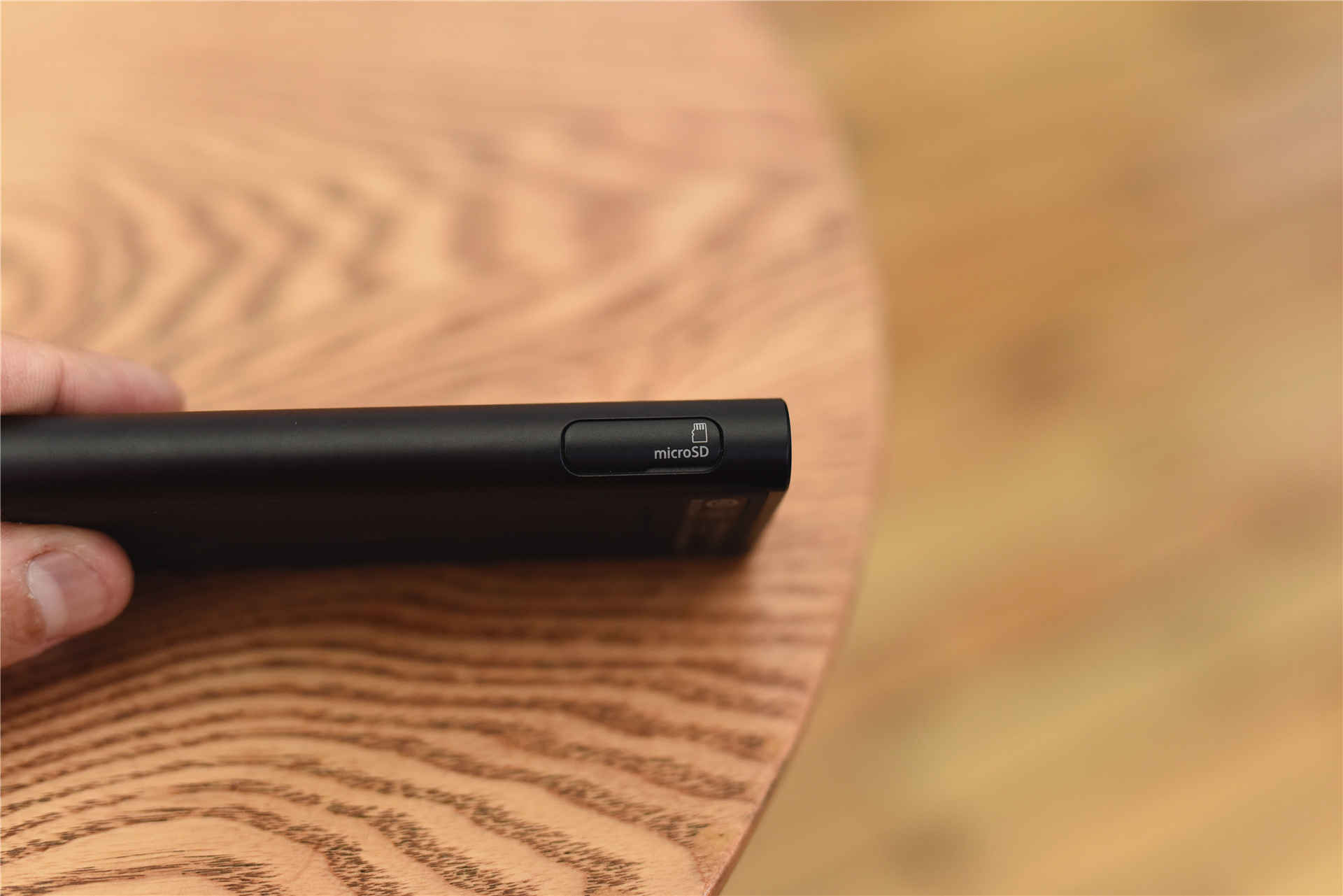 索尼nw-zx300a使用说明,最值得买的索尼二手播放器