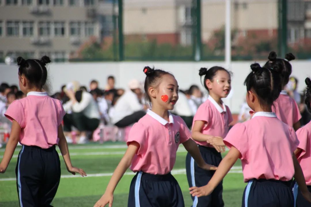 庆祝建党百年大型排舞展演西安,建党100周年校园啦啦操比赛