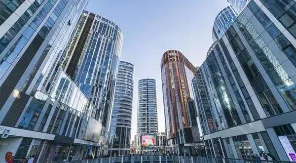 为了成为“客流收割机”，各地纷纷pick“首店经济”