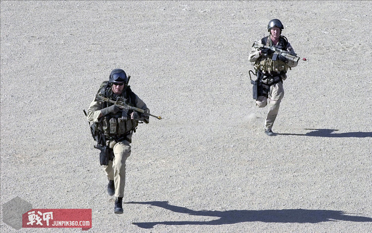 折腾九年，就拿出这点东西凑外拍？（中）