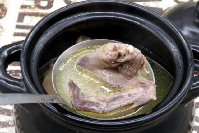 家里炖鸽子汤的做法,炖鸽子没有姜如何去腥