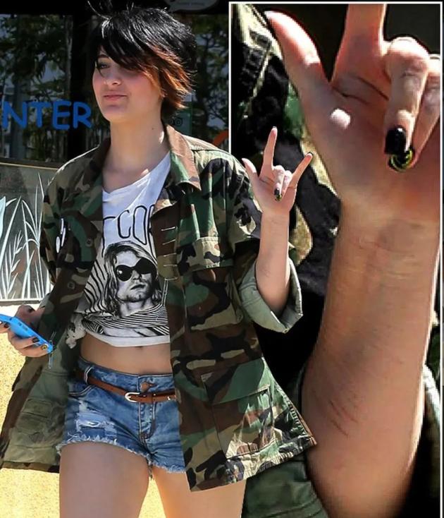 从天之骄女到卑微下跪,迈克尔杰克逊的儿女现状