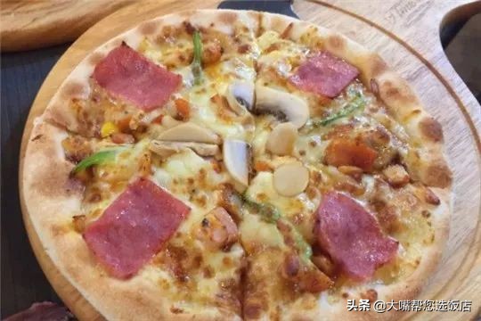 #吃遍大连#披萨的诱惑!一个蕴藏着芝士力量的神物