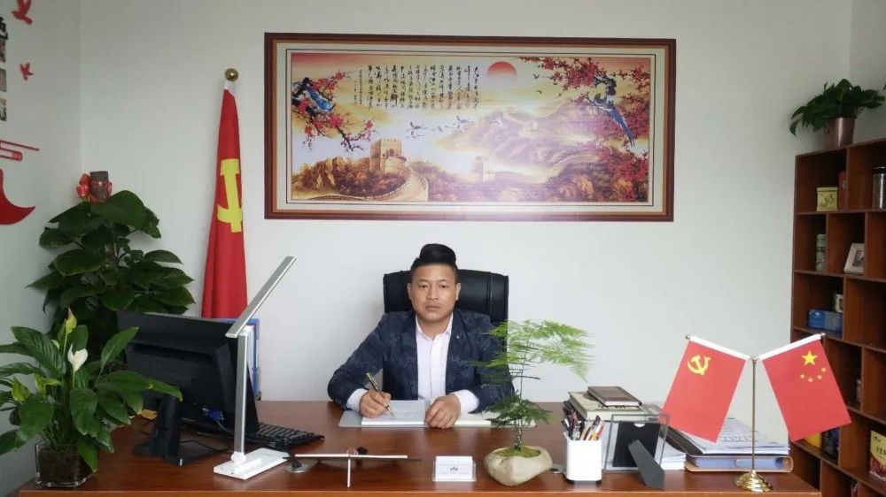 楦块懌鐟炲崕鐜颁唬鐗╂祦鍏徃鏂伴椈,楦块懌鐟炲崕鐜颁唬鐗╂祦鍏徃