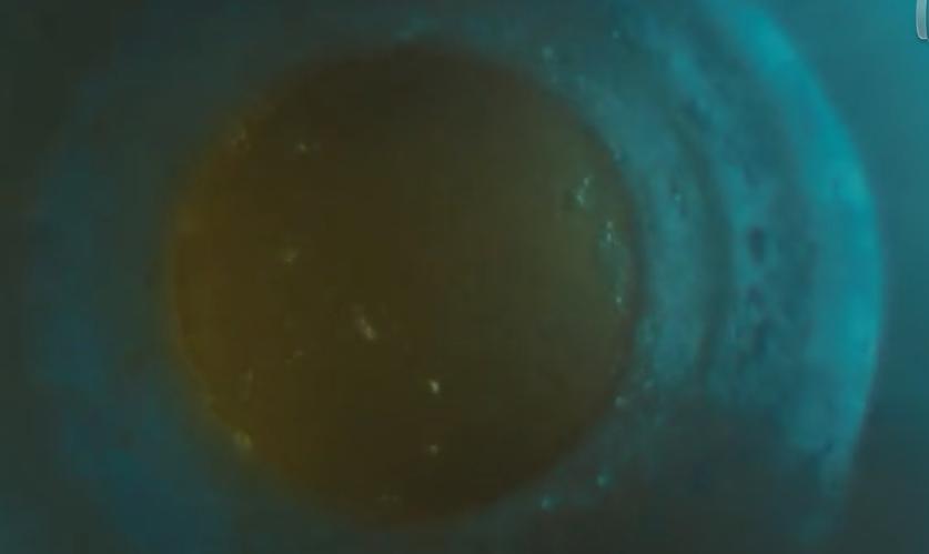 又渴又疼！手臂被石头卡住五天五夜？这部电影告诉你如何断臂求生