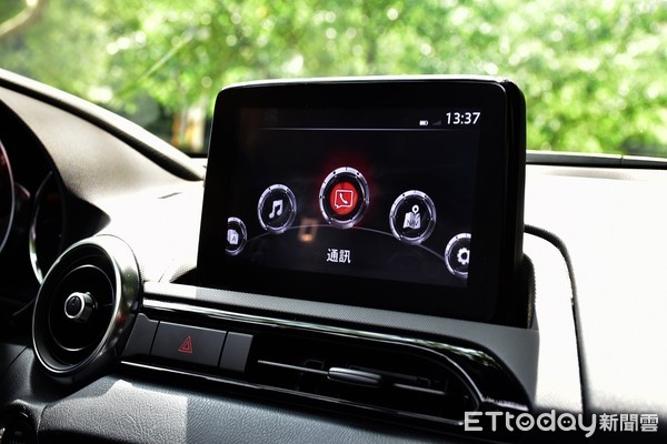 马自达mx-5miatasport,马自达mx5手动软顶敞篷试驾评测