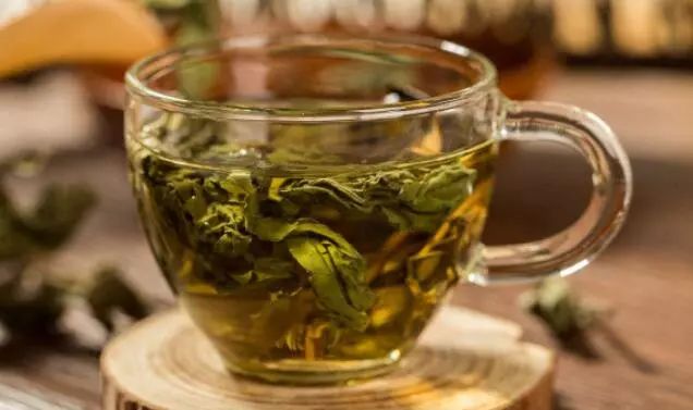 喝茶叶水能减肥吗刮油吗,喝哪种茶叶是刮油减肥的