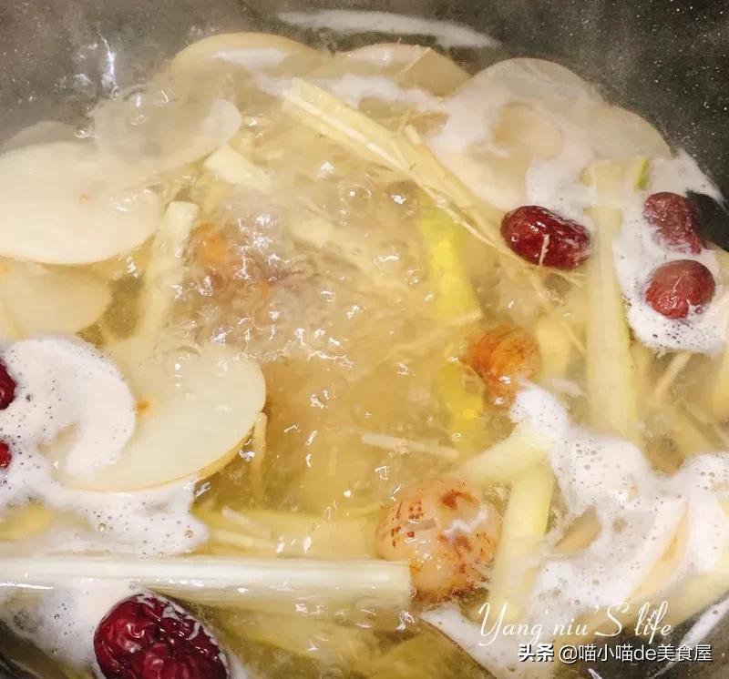 小红书爆火的饮料,超级好喝的雪梨海底椰膏