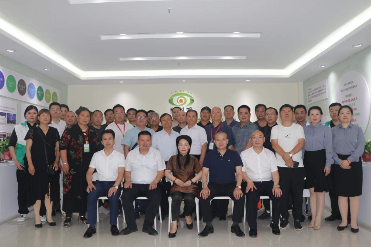 河南电视台采访郑州科技馆,新科姆智能视力防控中心