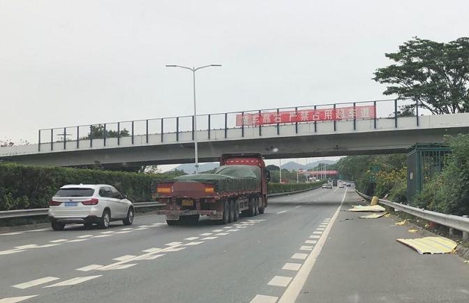 高速公路上有哪些标志标线标牌,河南高速公路标识标线技术员