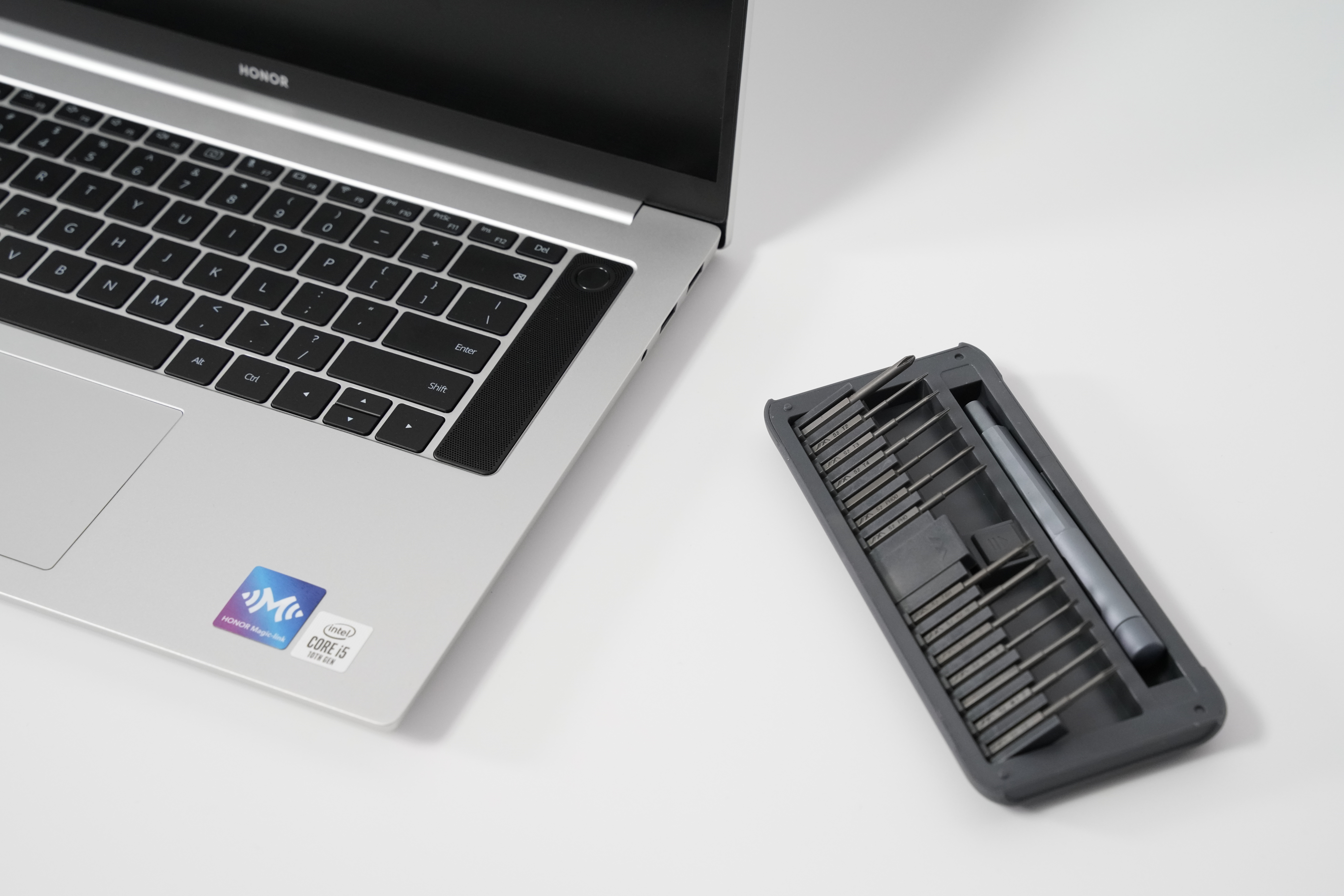 荣耀magicbookpro2020款拆解,荣耀magicbookpro2020拆机屏幕