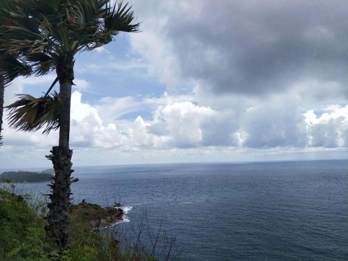 普吉岛芭东海滩夜生活,普吉岛夜晚的芭东海滩