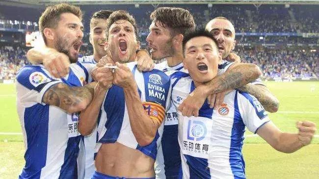 不管假期在哪嗨足球盛宴连连看