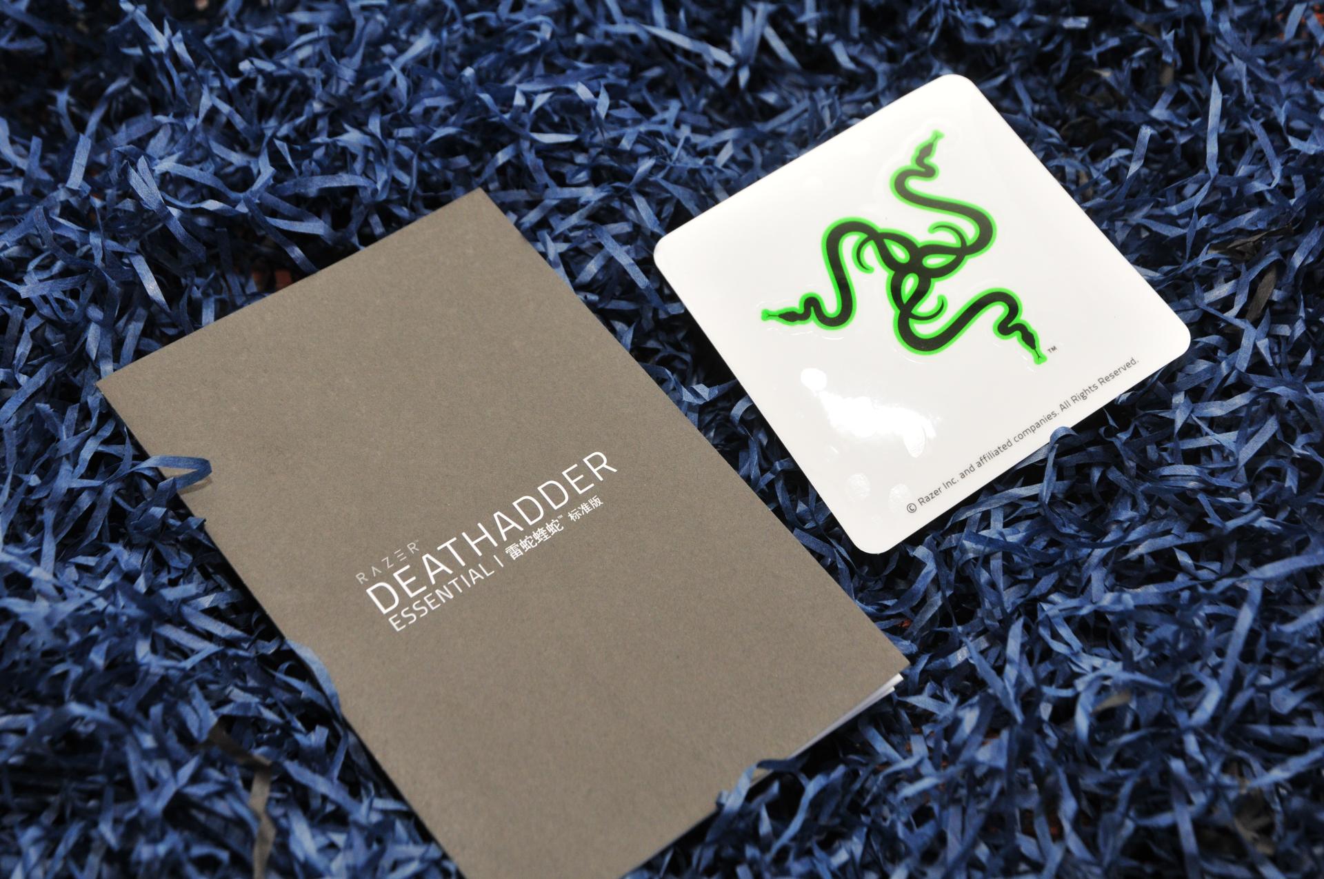 雷蛇蝰蛇鼠标测评,雷蛇毒蝰8khz有线游戏鼠标评测