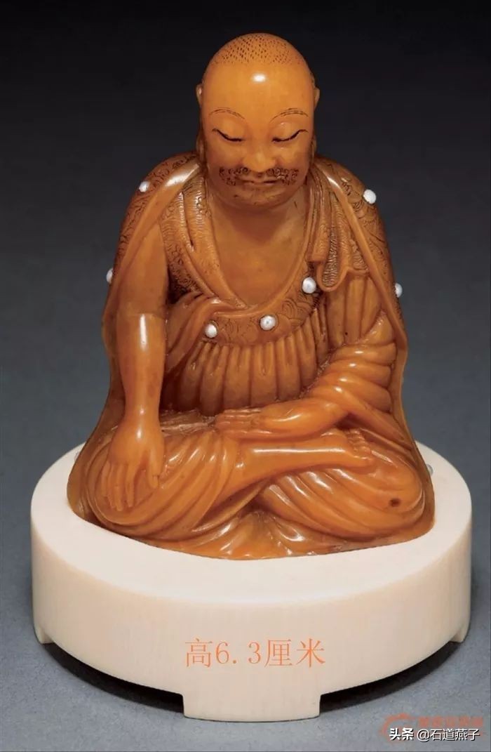 天价田黄石拍出史上最贵价格,田黄石每克3万真假田黄