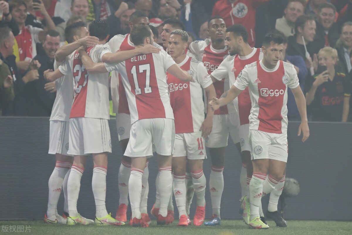 萨拉赫破梅西的世界纪录,欧冠联赛梅西萨拉赫