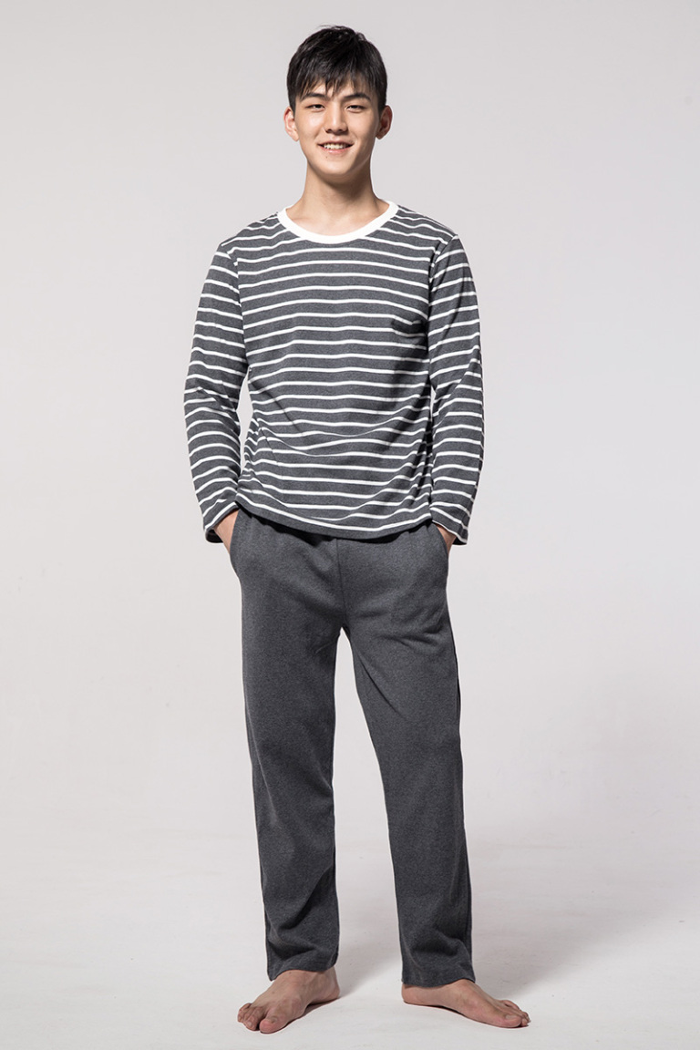 易烊千玺衣服小众品牌,易烊千玺同款平价国潮t恤