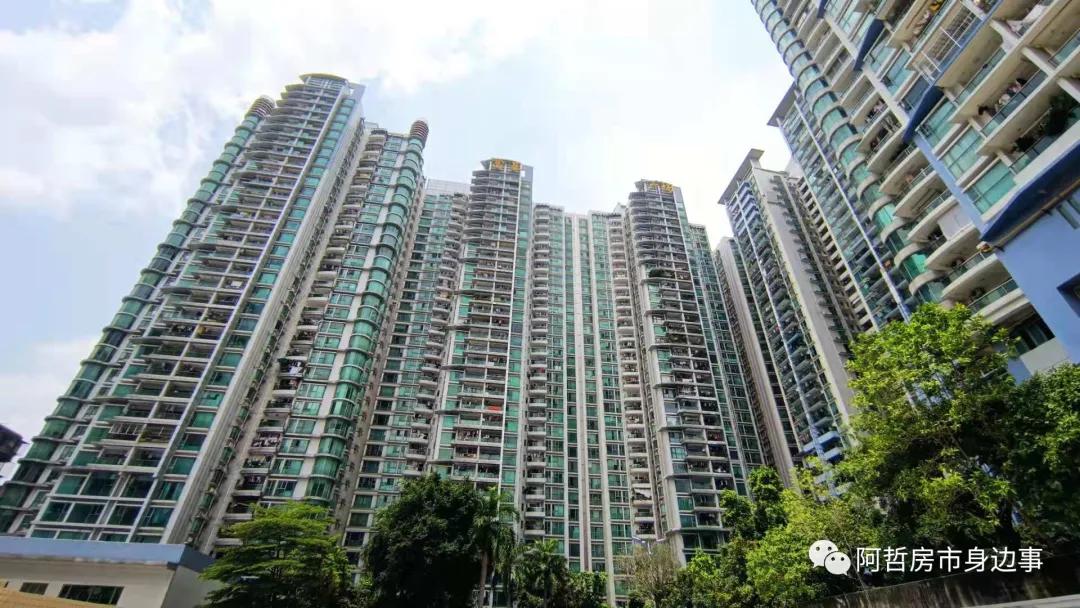 新旧交织的城市界面，富基广场