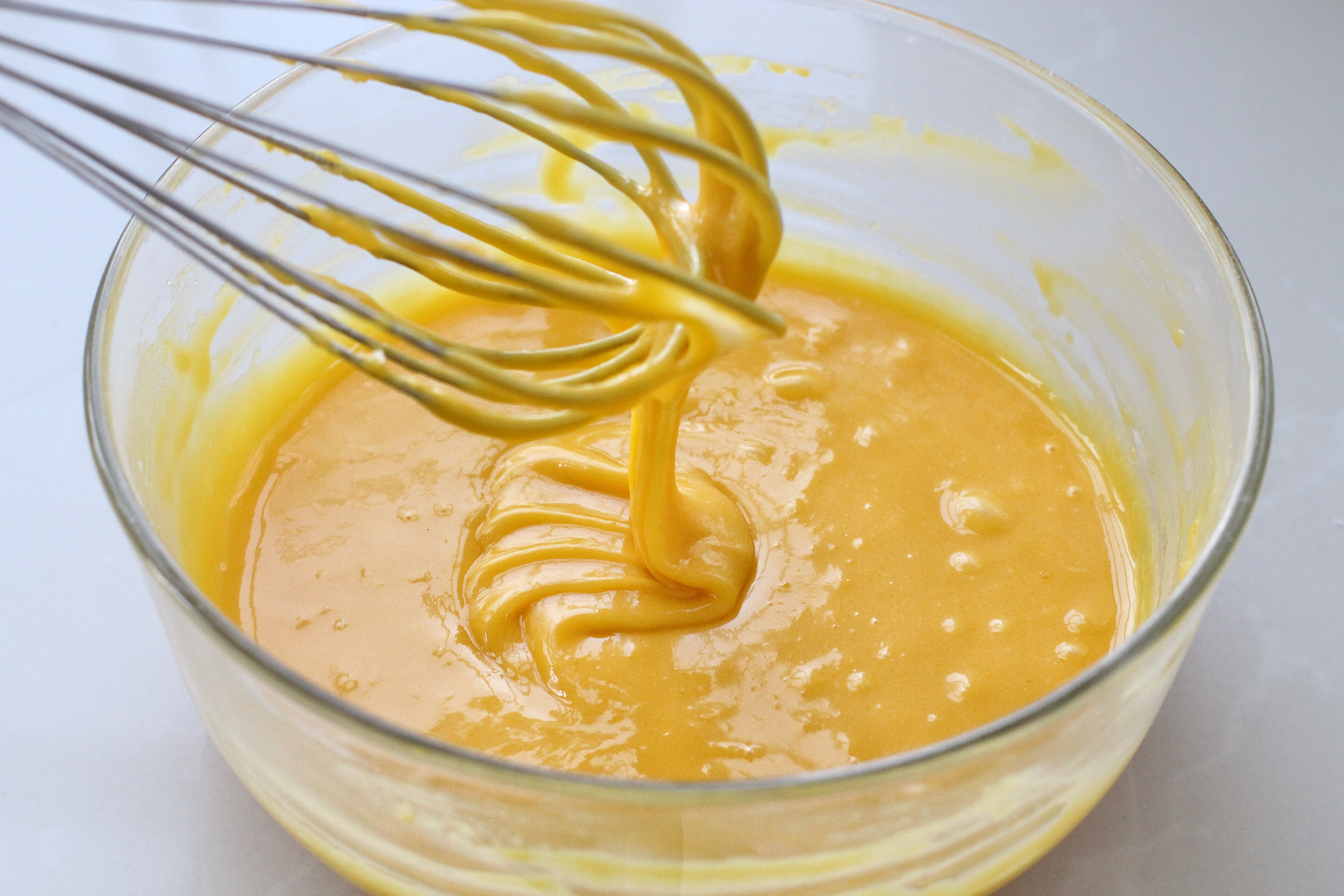 想吃蛋糕不用买了教你简单做法,在家怎么自制蛋糕不塌陷