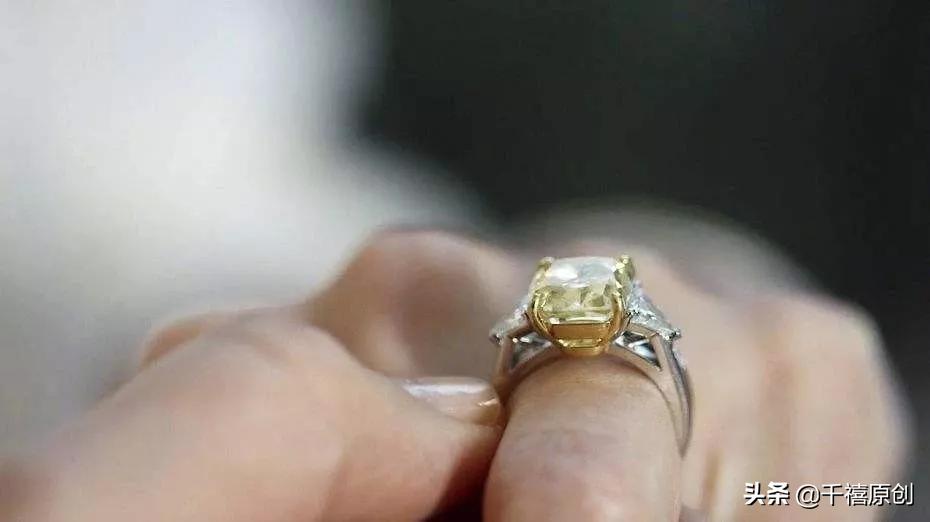 她12岁买的廉价蓝钻，死前暴涨3000倍！还曾陪她度过被霸凌